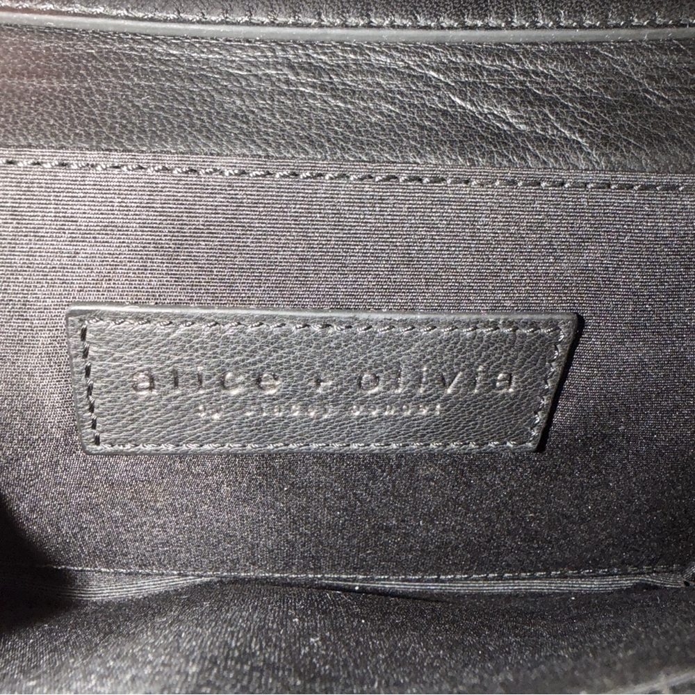 ALICE + OLIVIA Stacey Face Long Wallet with straps - Picture 7 of 8